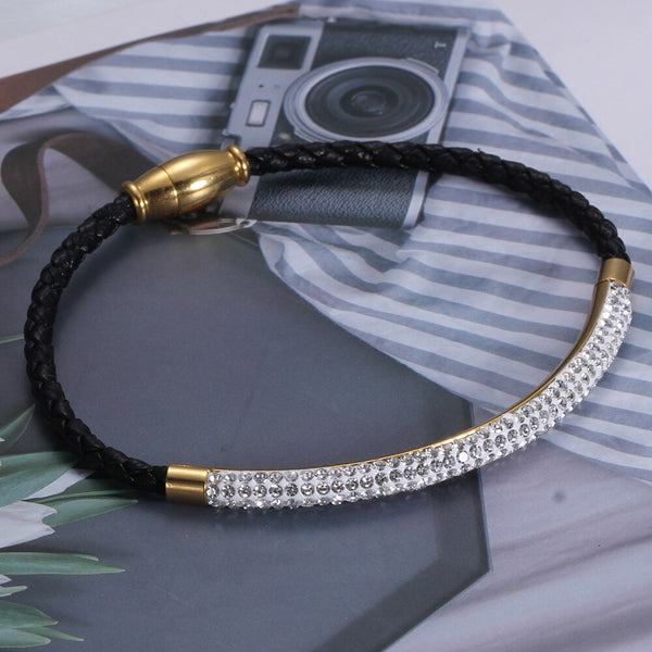 Bracelets en cuir tressé et cristaux brillants pour femmes avec fermoir magnétique